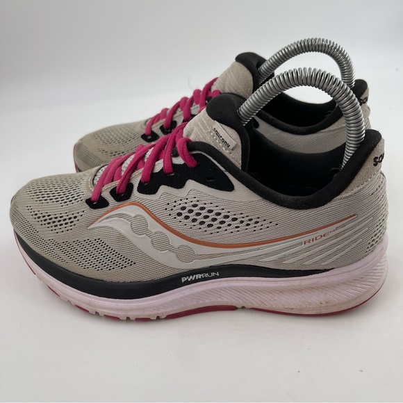Saucony Women’s Ride 14 Fog Grey / Cherry Running Shoes - Size 6.5 - Picture 10 of 11